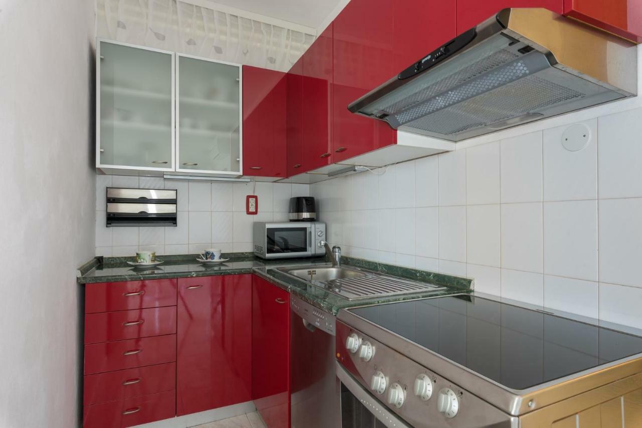 Apartments In Ravni/Istrien 30383 Экстерьер фото